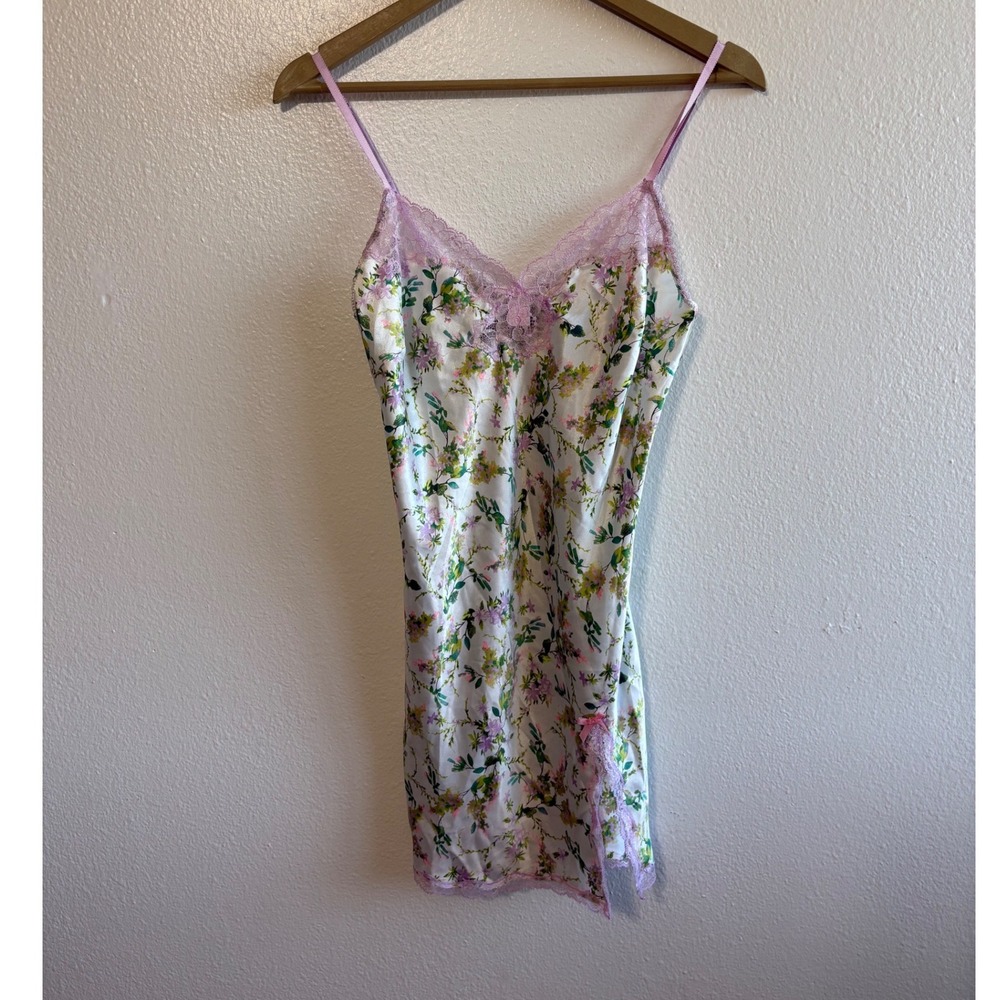 Victoria's Secret Size Small White Green Purple Floral Satin Lace Trim Cami Slip